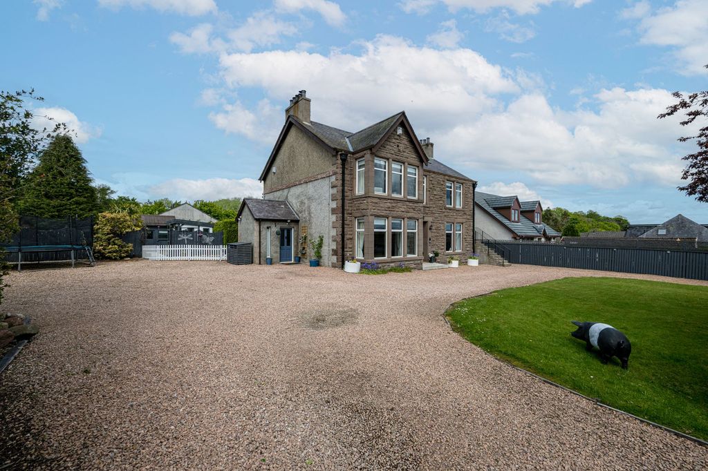 Additional image 22 of 5 bed detached house for saleHarestane Road, Dundee DD3