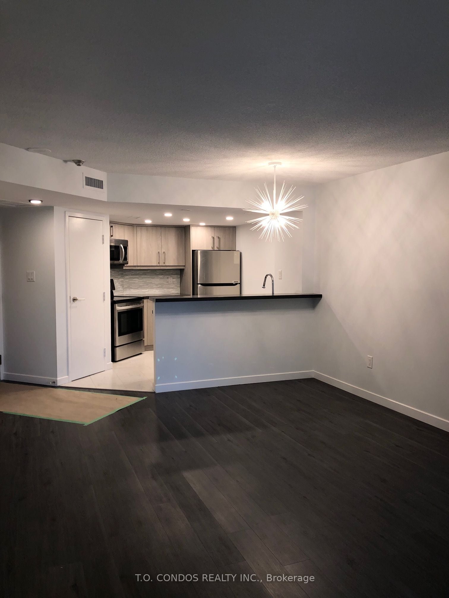 Additional image 6 of 318-1001 Bay Street, Toronto, ON, M5S 3A6