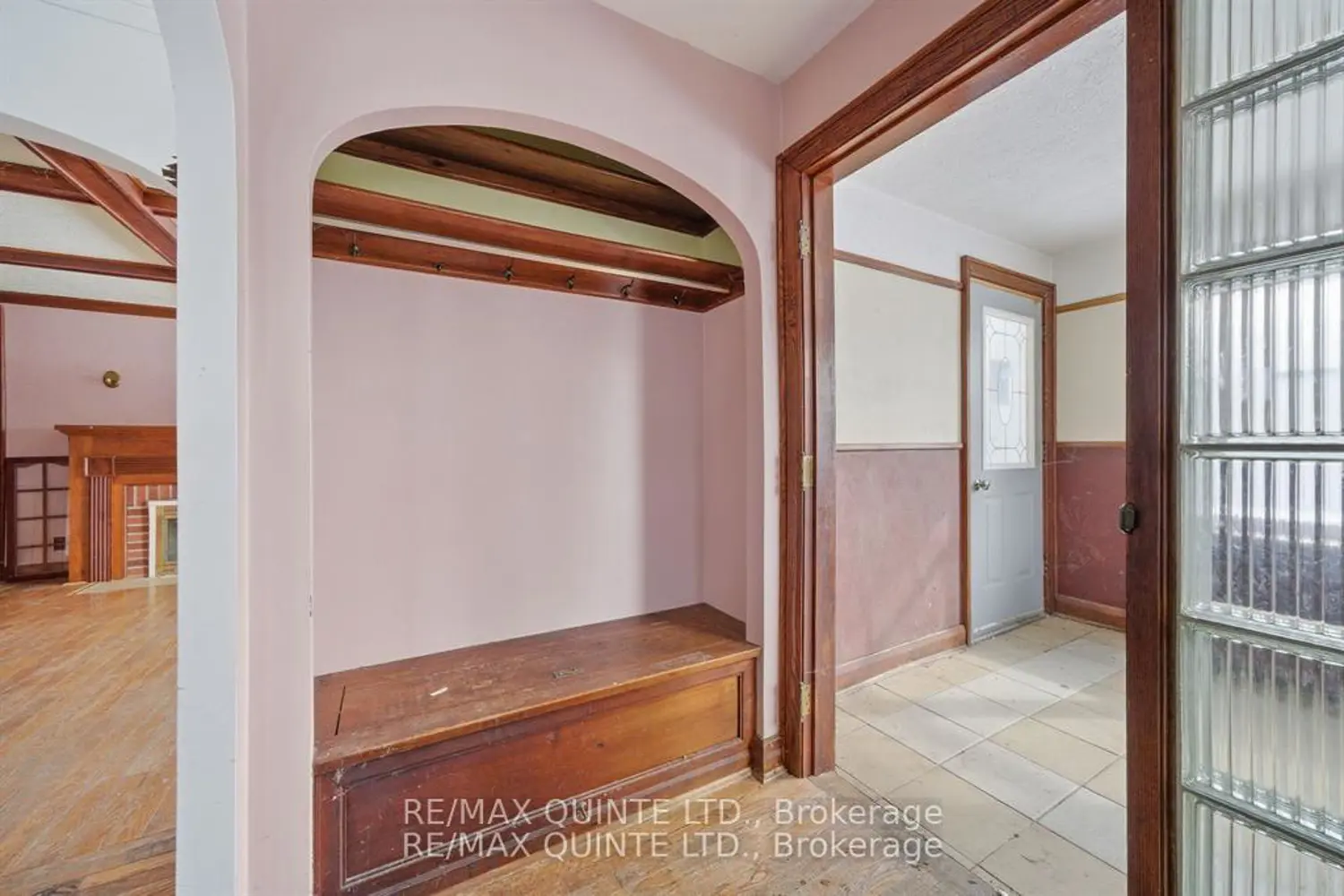 3810 Springbrook Road photo 4