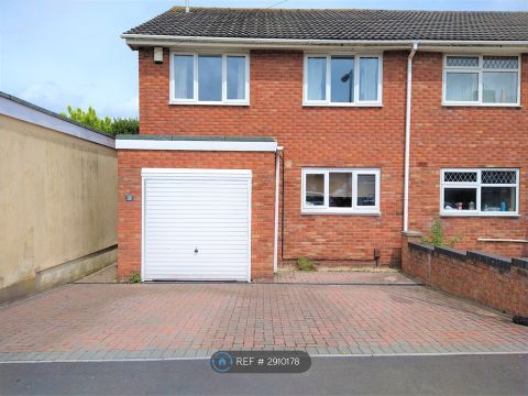 Glenroy Avenue, Bristol BS15