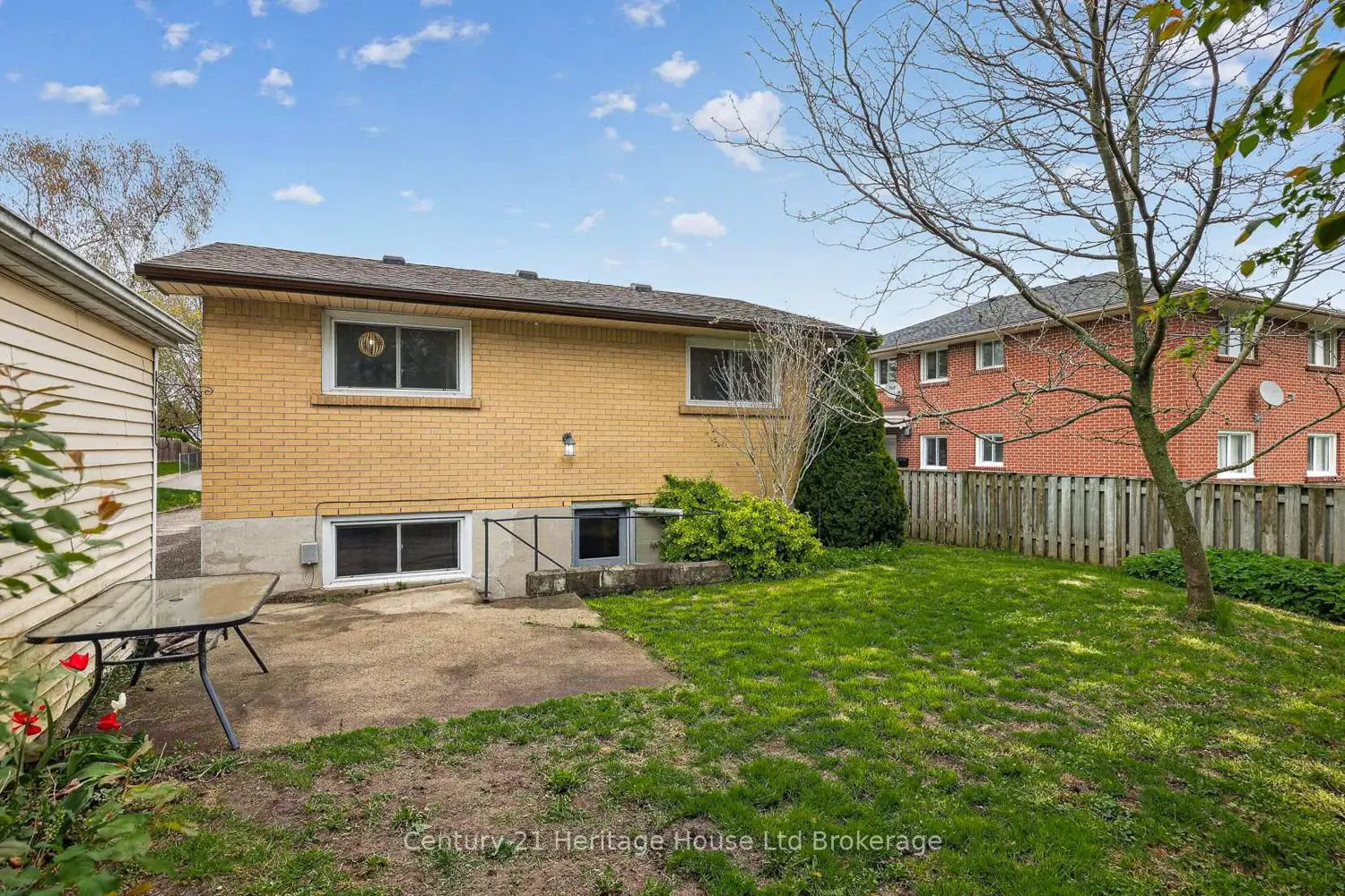 Additional image 16 of 1004 Nesbitt Crescent
