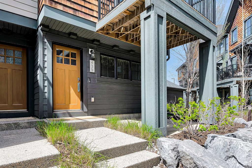 Additional image 3 of 439 Ascot Circle SW, Calgary, AB, T3H 0X3