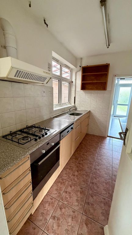 Additional image 3 of 3 bed semi-detached house to rentLondon Road, Peterborough PE2