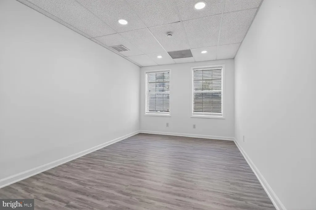 8607 2nd Avenue Unit 305-A, Silver Spring, MD 20910 photo 5