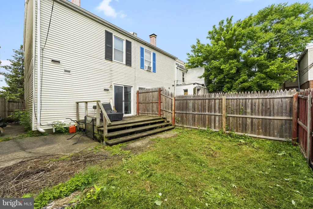 325 E 13th Street, Wilmington, DE 19801