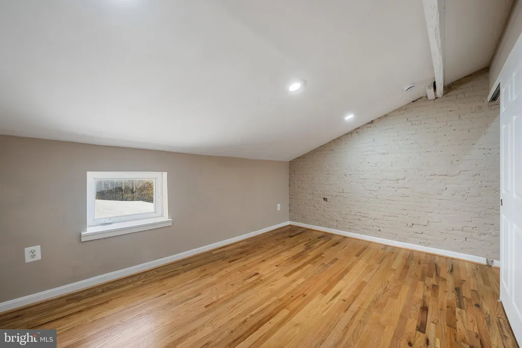 Additional image 19 of 125 E Cross Street, Baltimore, MD 21230