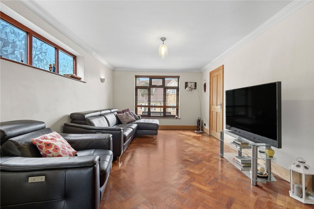 Additional image 7 of 4 bed detached house for saleSummerdale, Billericay CM12