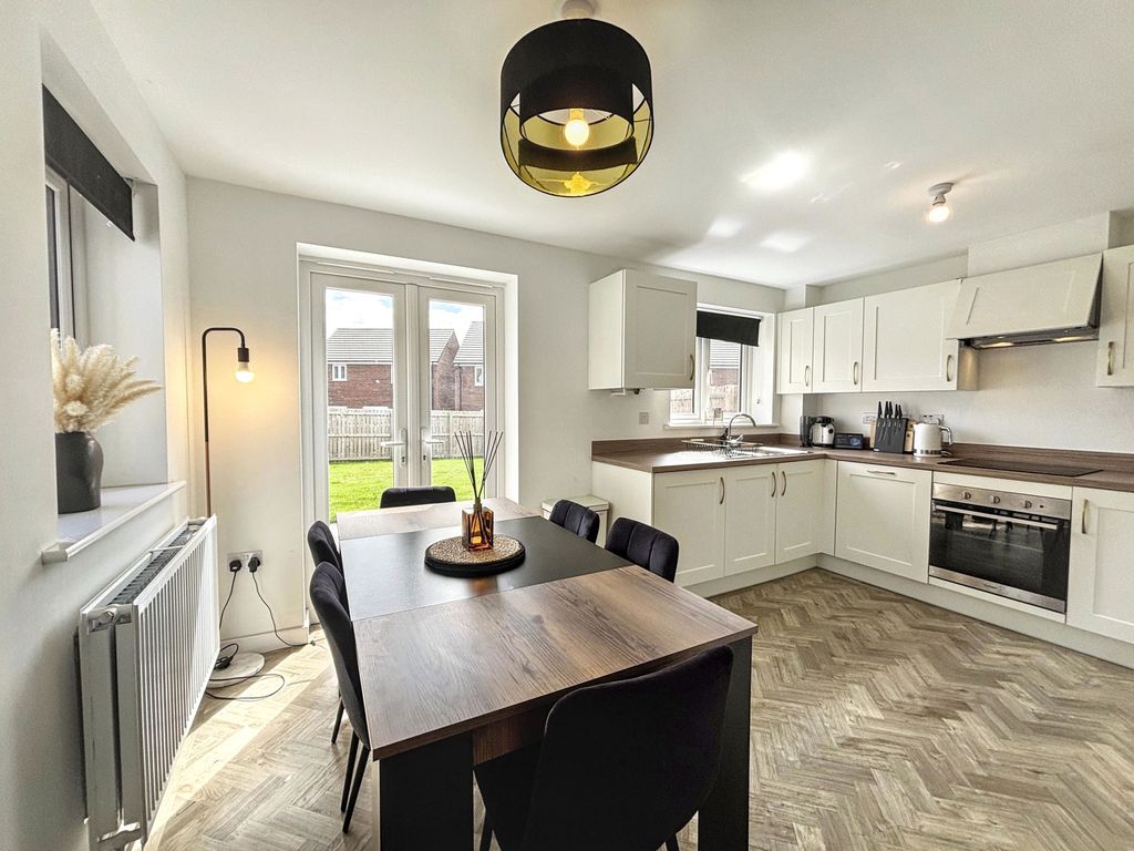 Additional image 8 of 3 bed detached house to rentDaffodil Gardens, Cramlington NE23