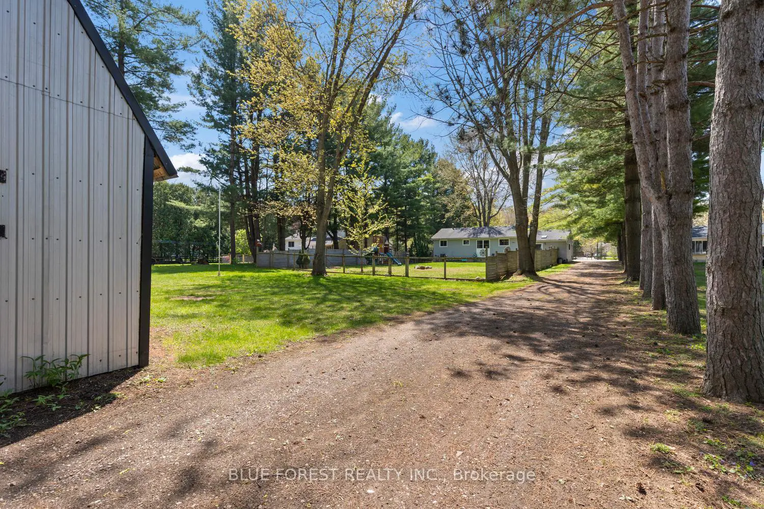 Additional image 18 of 9984 Graham Road