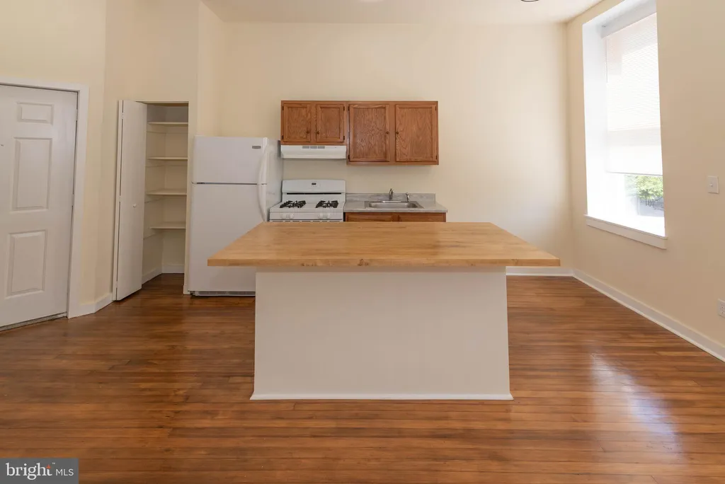 Additional image 29 of 2100-2102 Maryland Avenue, Baltimore, MD 21218