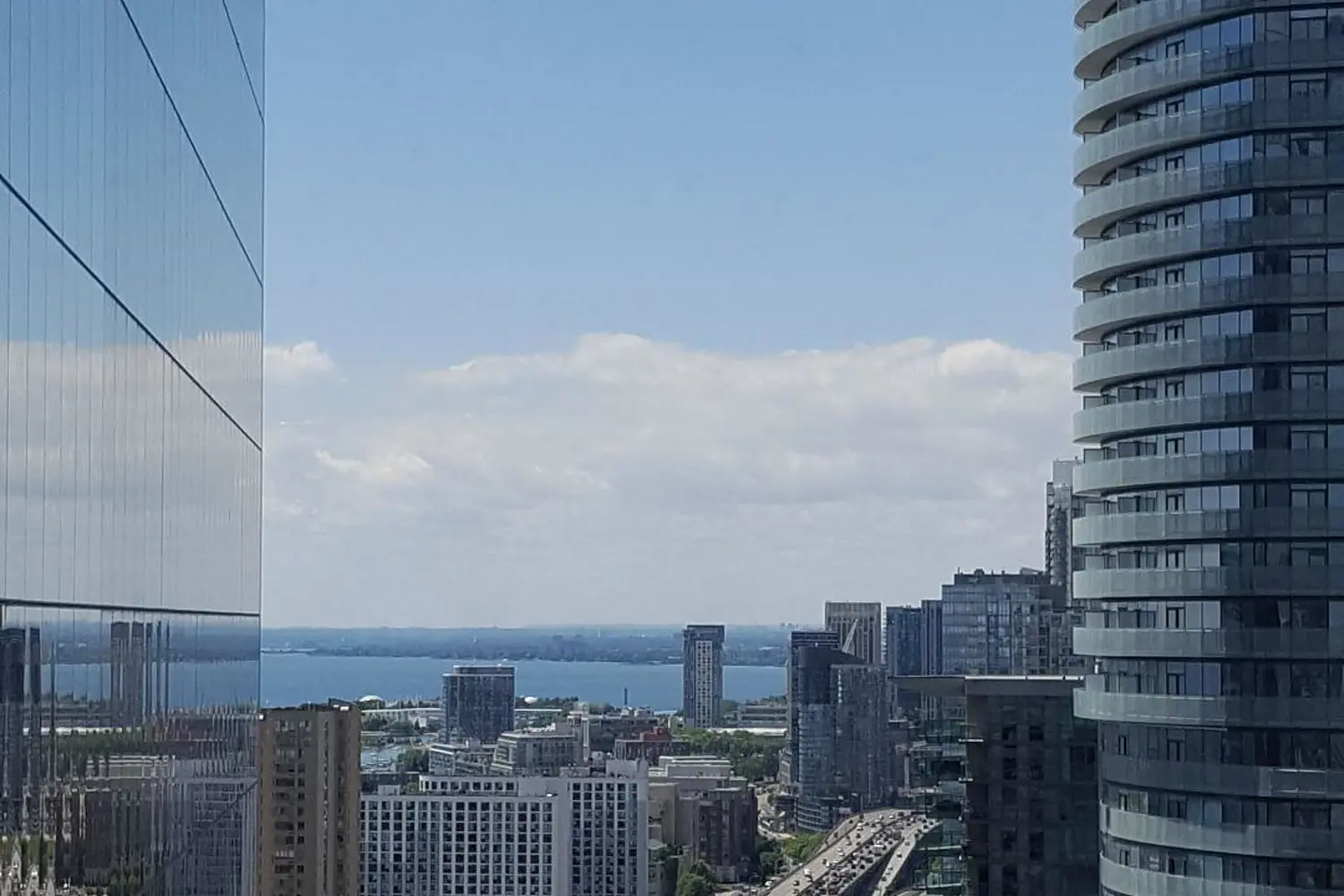 100 Harbour Street 3401 photo 2