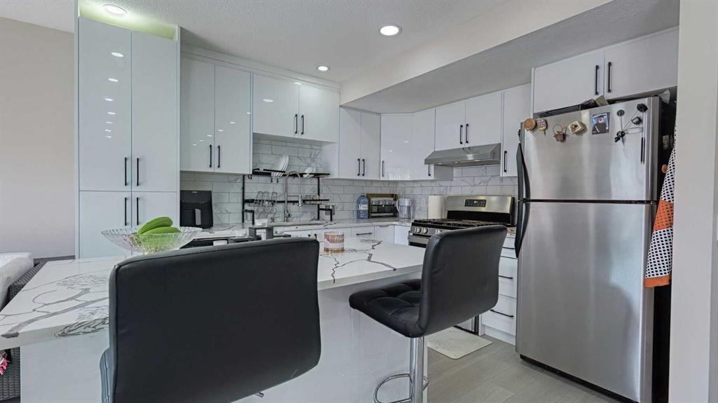 Additional image 4 of 54 Saddlecreek Crescent NE, Calgary, AB, T3J 4R9