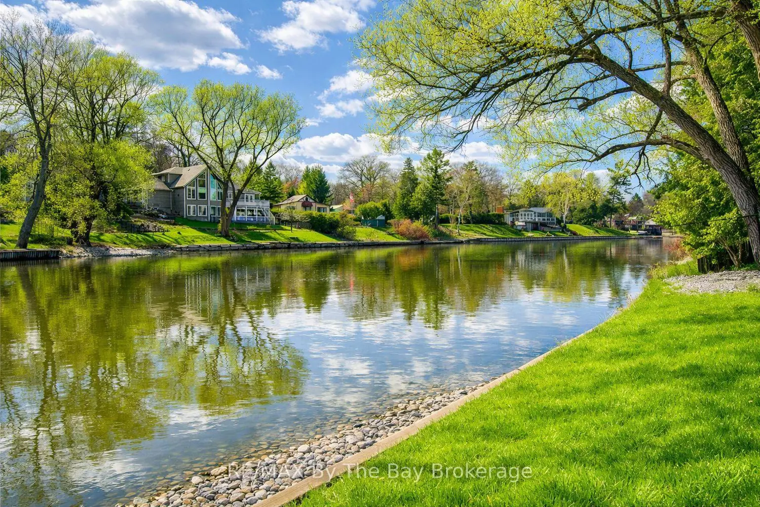 Additional image 2 of 646 Oxbow Park Drive