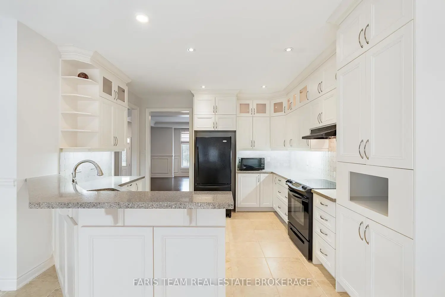 4 Diamond Valley Drive photo 4