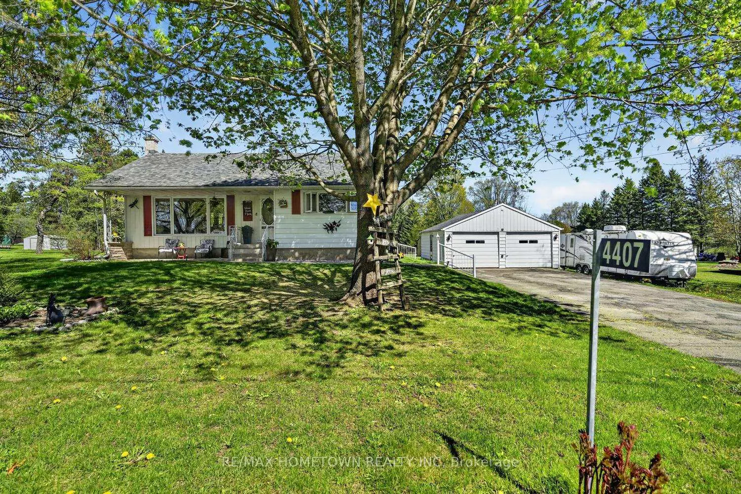 4407 Mcdougall Road photo 2