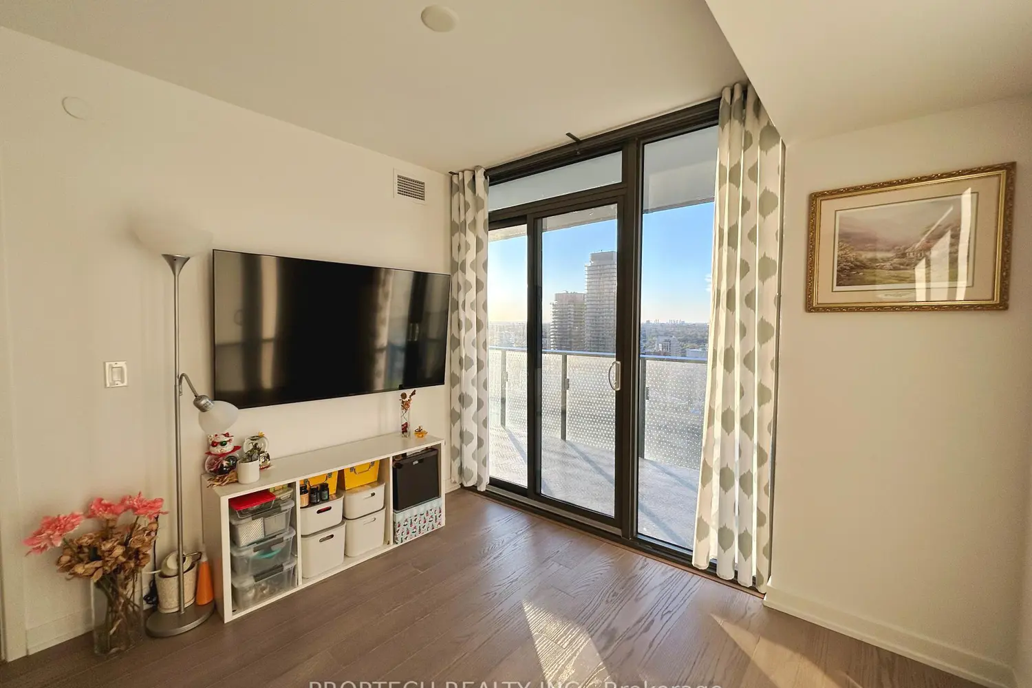 Additional image 3 of 11 Wellesley Street 4209
