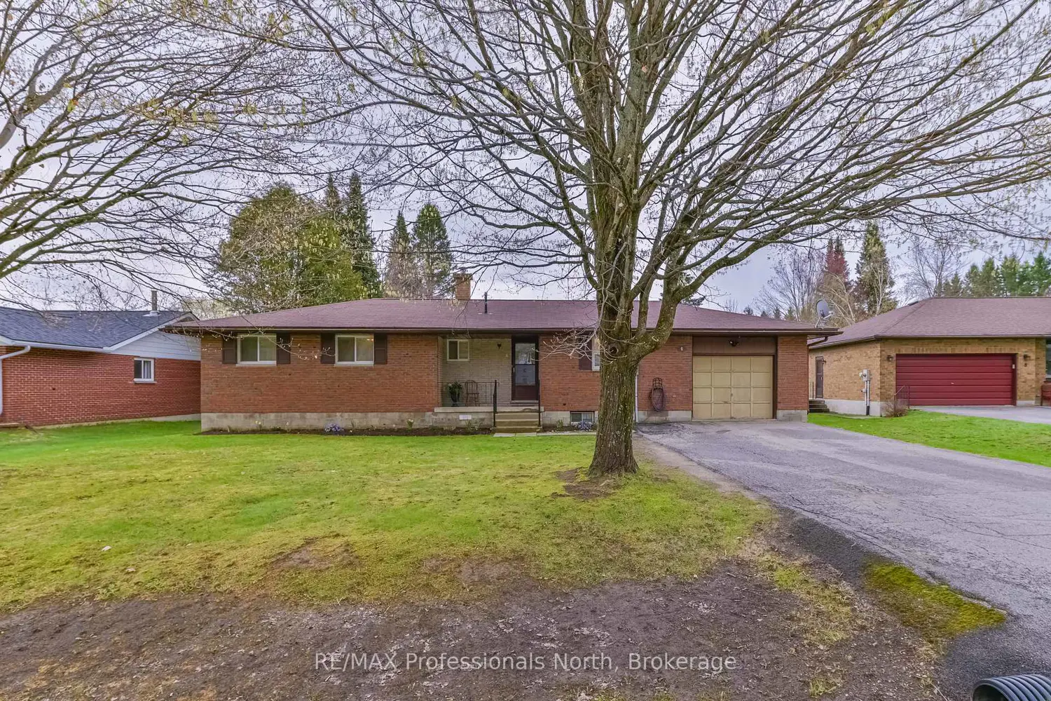 Additional image 2 of 6 Knob Hill Court