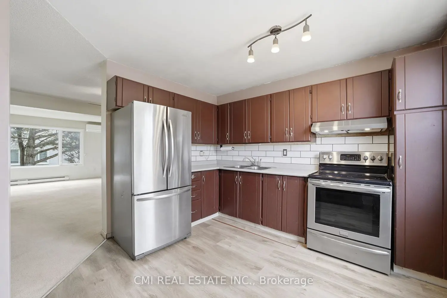 Additional image 7 of 2440 Bromsgrove Road 71