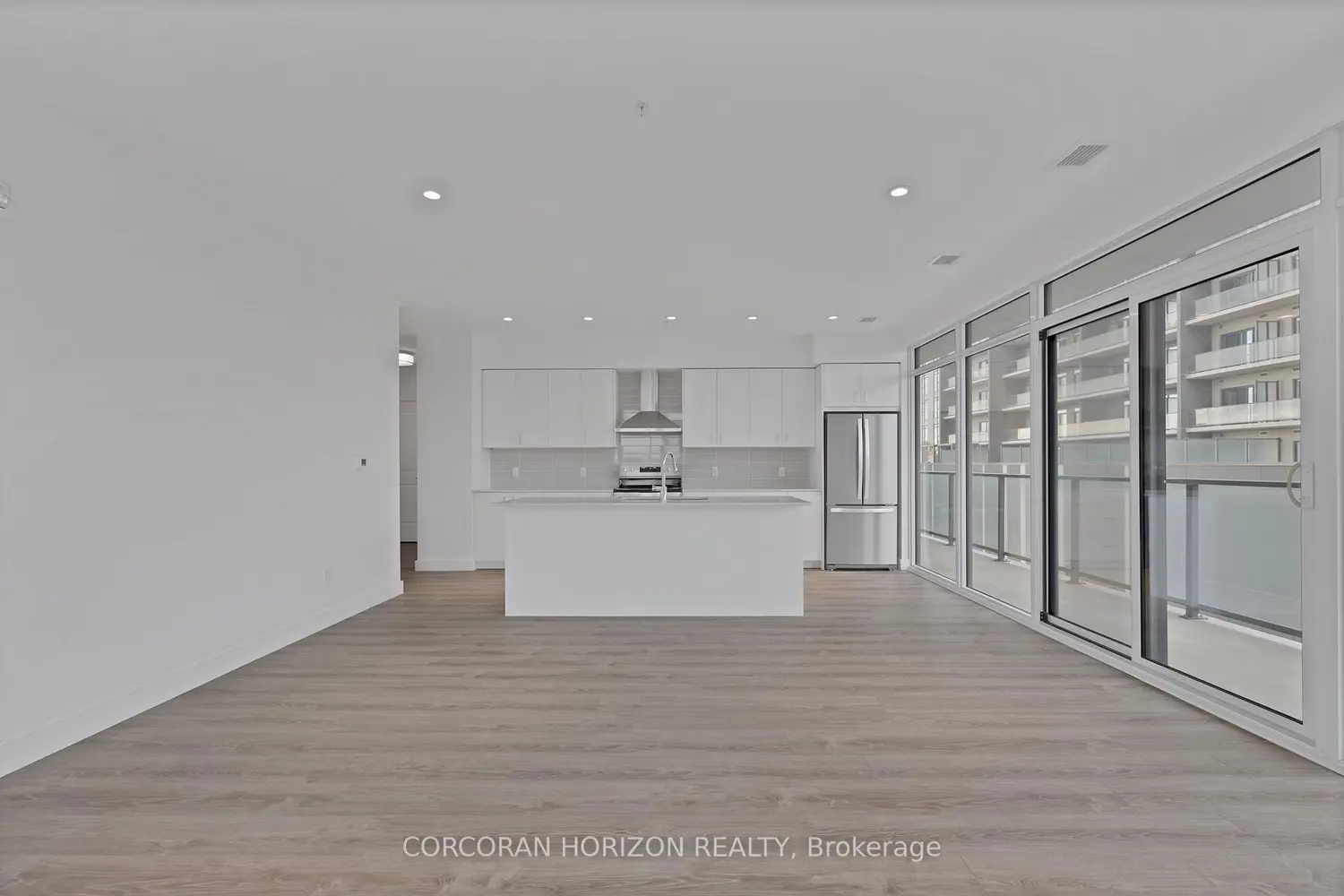 Additional image 10 of 50 Grand Avenue 901