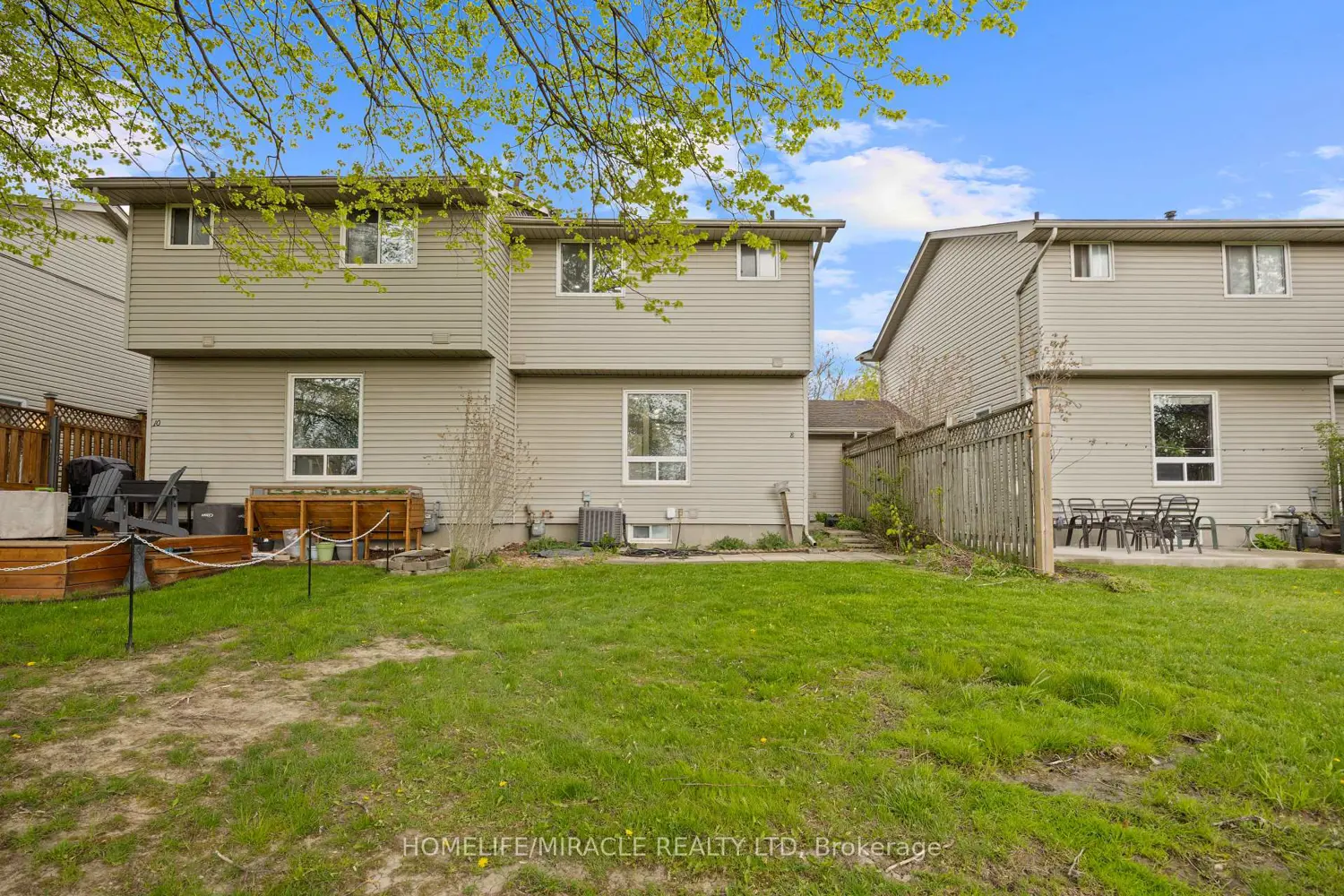 1250 Jalna Boulevard 8