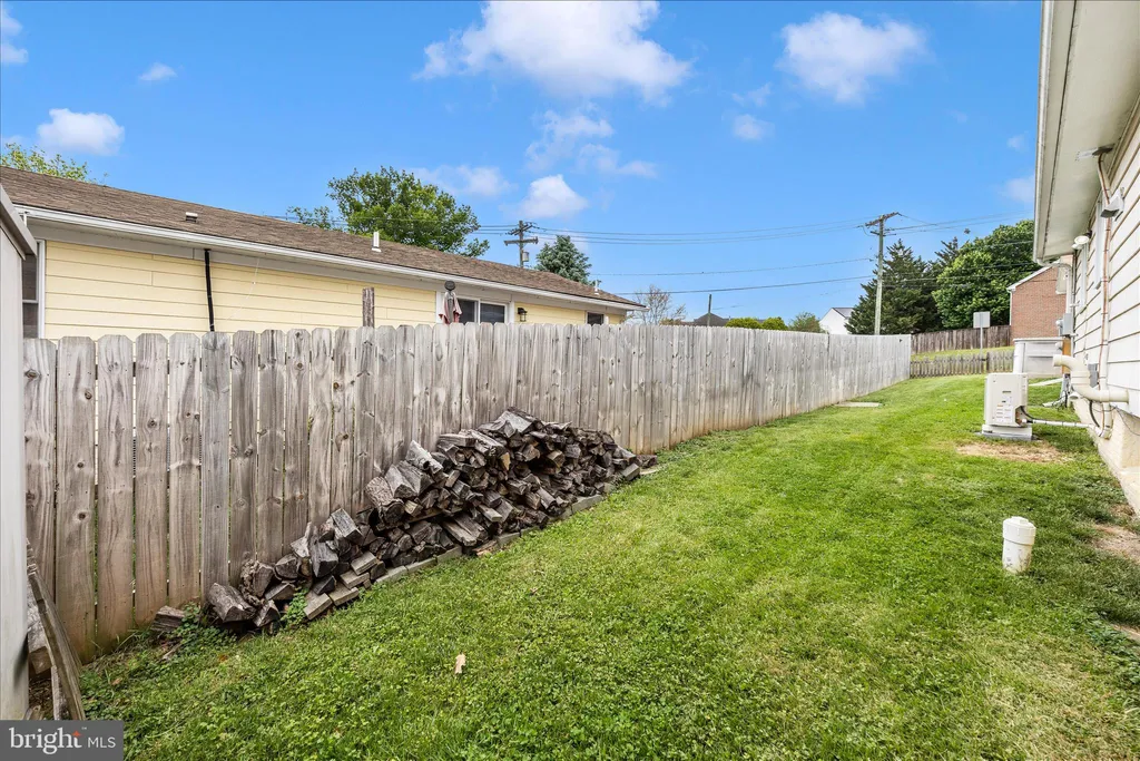 Additional image 45 of 98 Summers Drive, Middletown, MD 21769