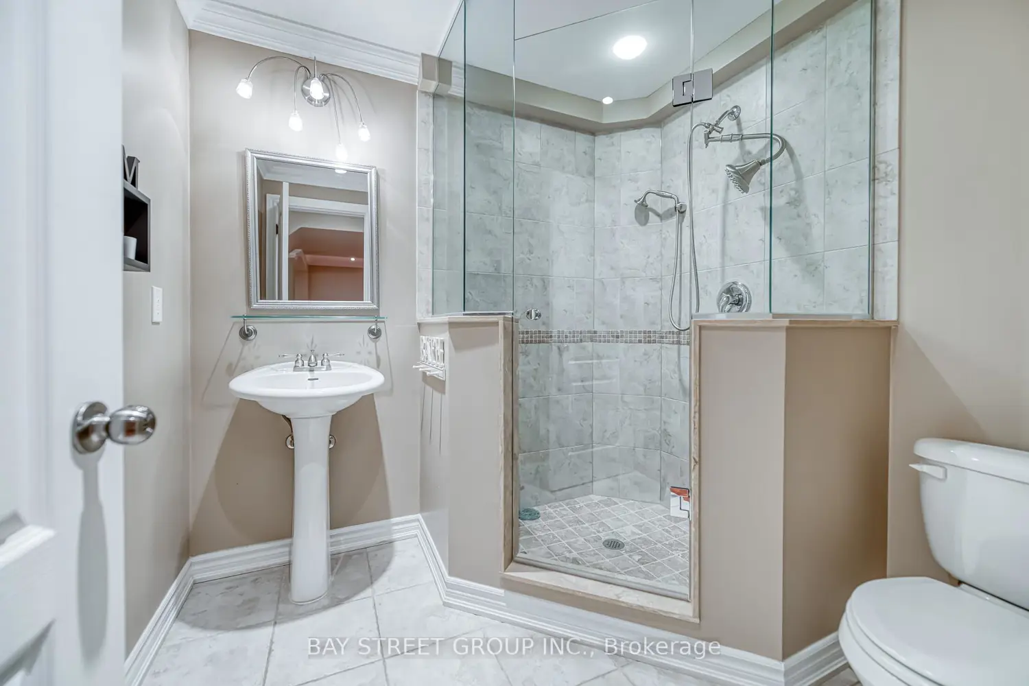 Additional image 18 of 2422 Hertfordshire Way
