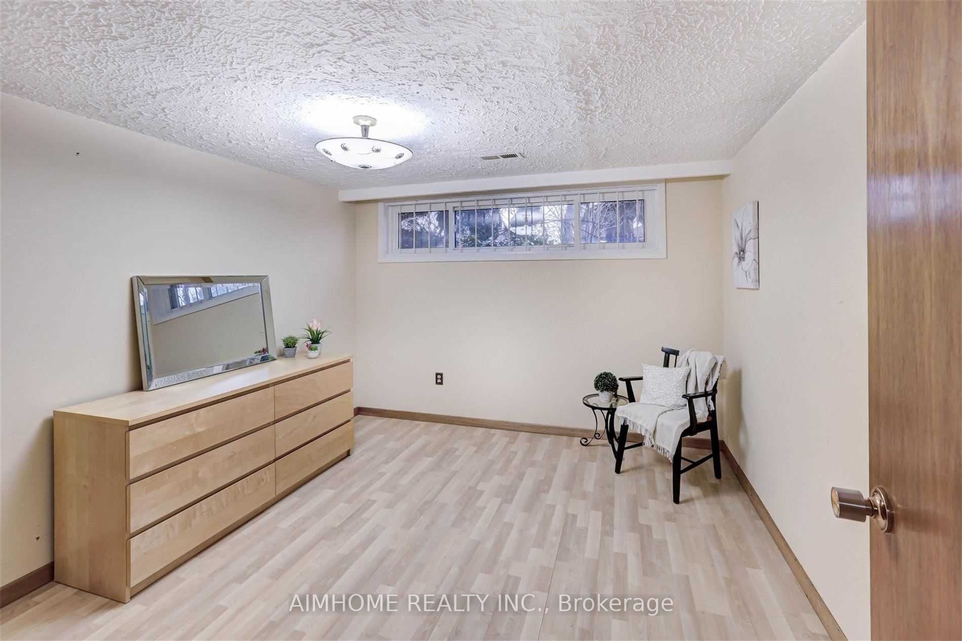 Additional image 6 of Lower L-145 Homewood Avenue, Toronto, ON, M2M 1K4