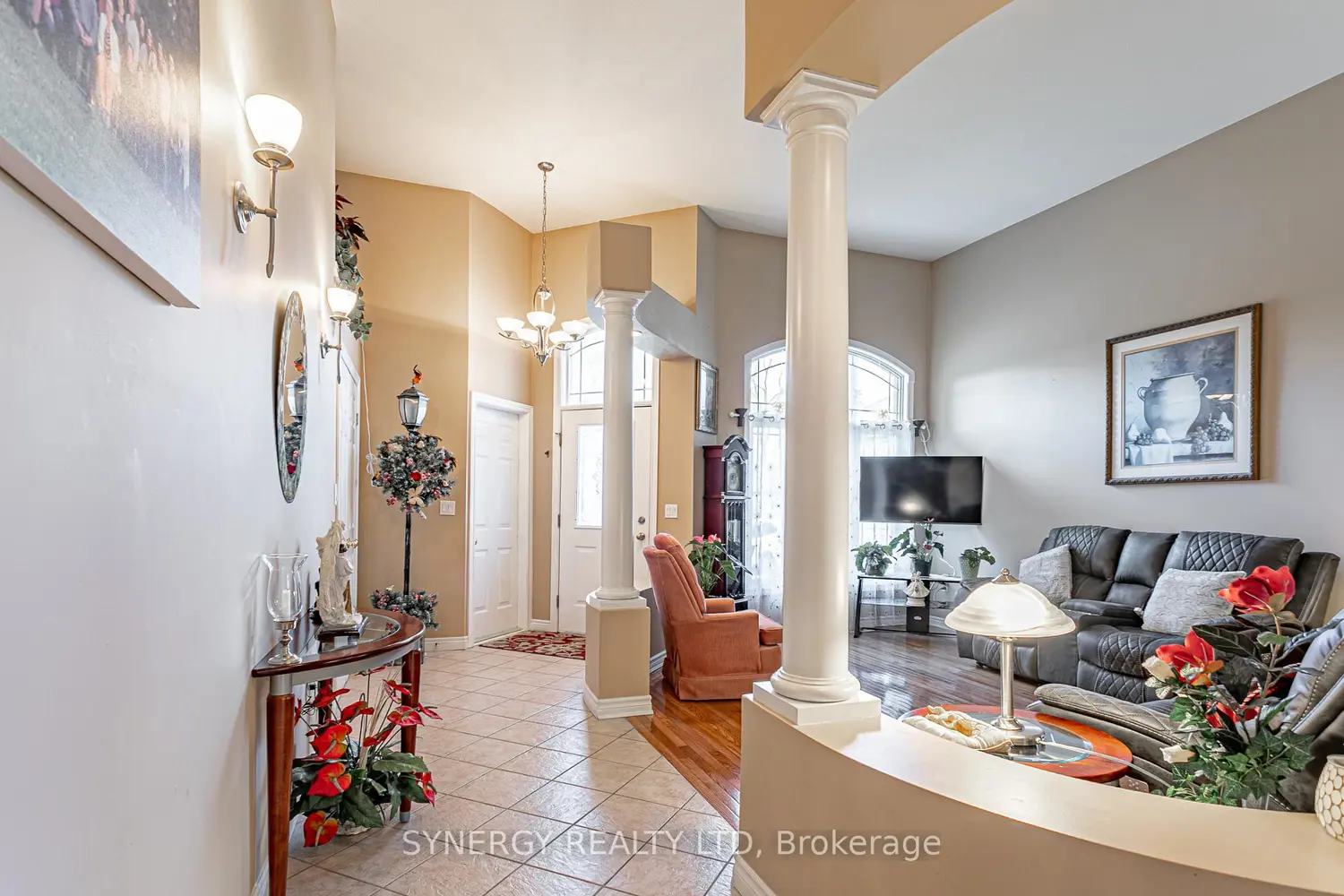43 Juniper Crescent photo 5