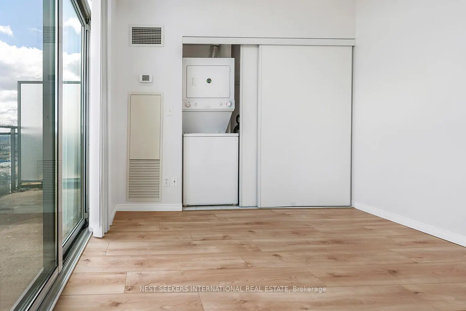 Additional image 16 of 215 Queen Street 2309
