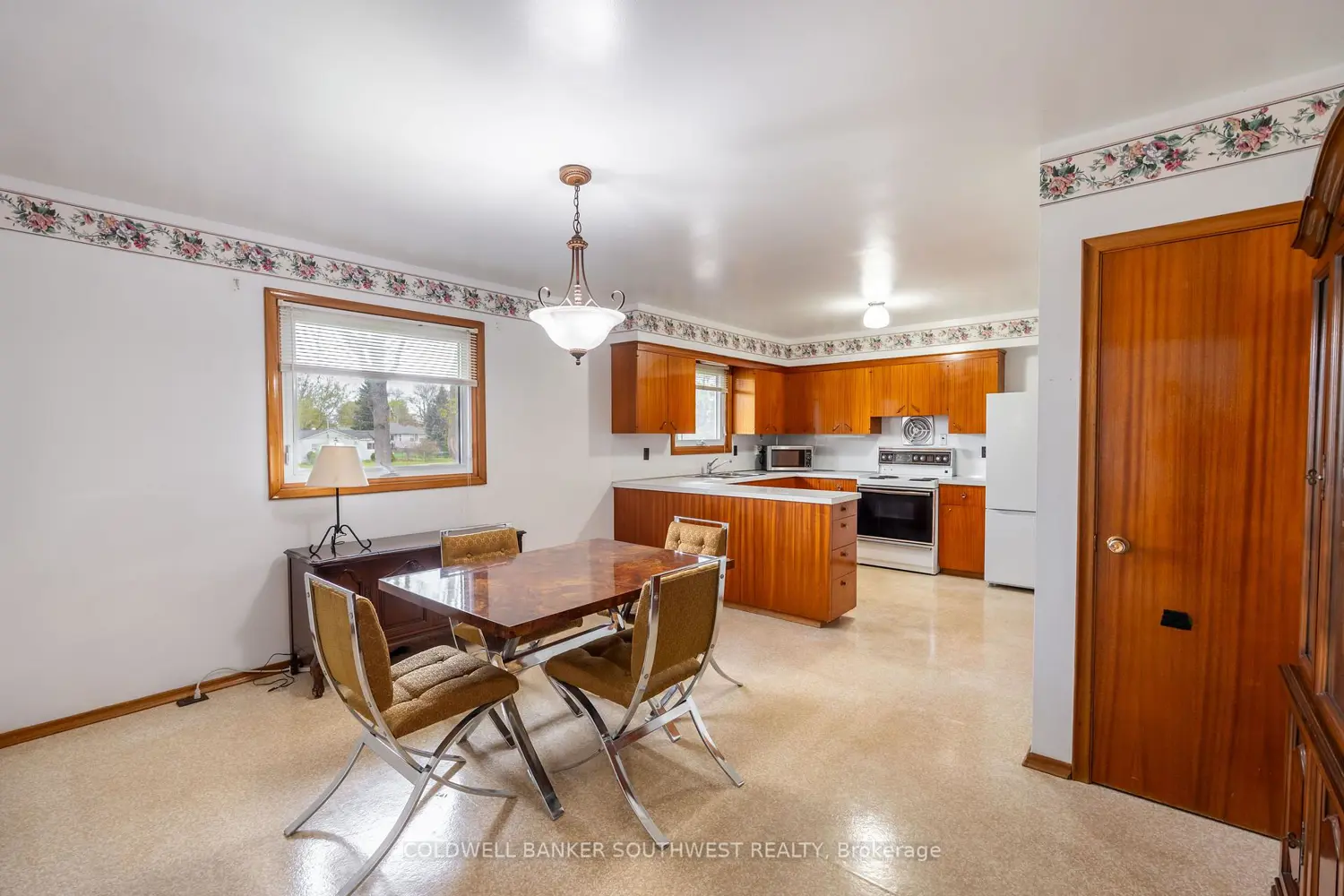 1003 Michigan Avenue photo 3