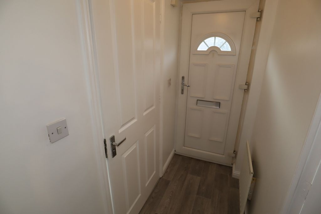 Additional image 2 of 3 bed semi-detached house to rentWentworth Way, Lincoln LN6