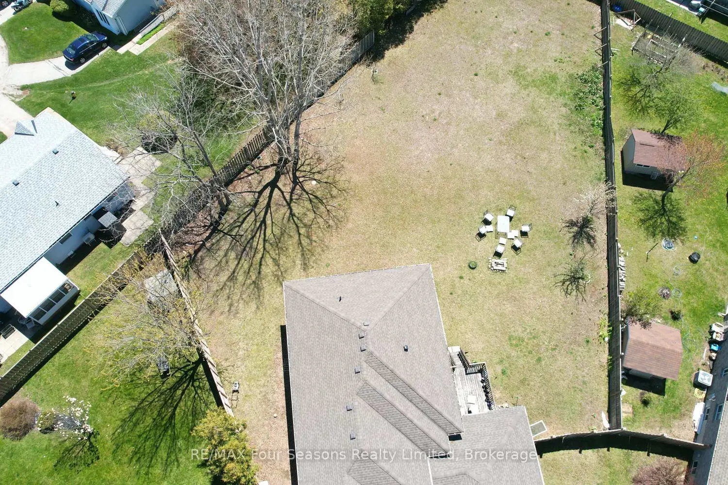 Additional image 8 of 325 Gingrich Crescent
