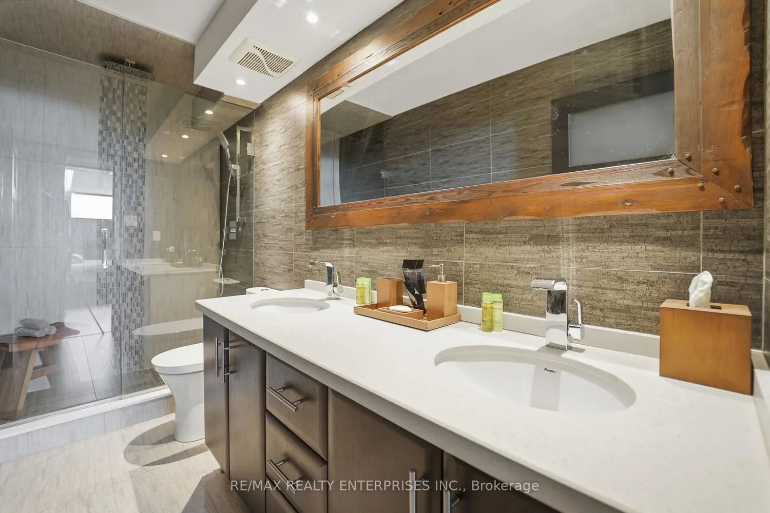 Additional image 18 of 1500 Grazia Court 208
