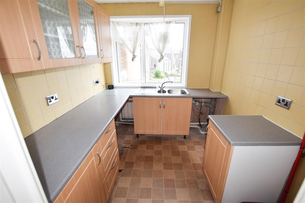 Additional image 3 of 1 bed flat to rentPark Road, Barry CF62