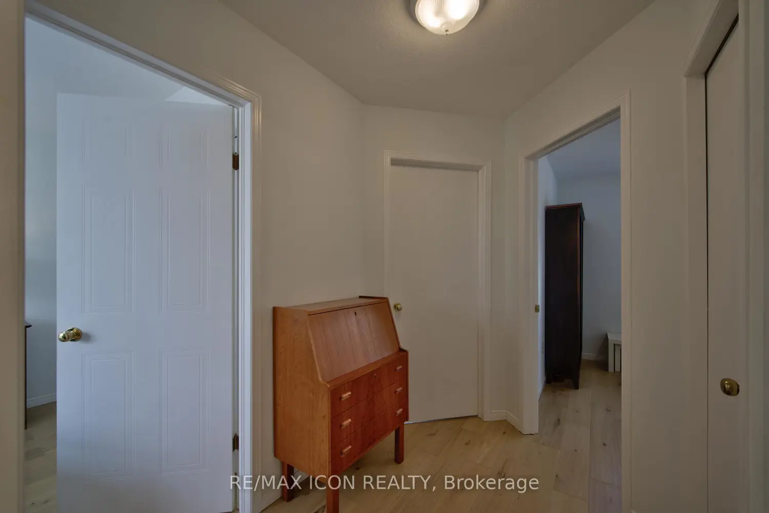 Additional image 9 of 742 Brookmill Place