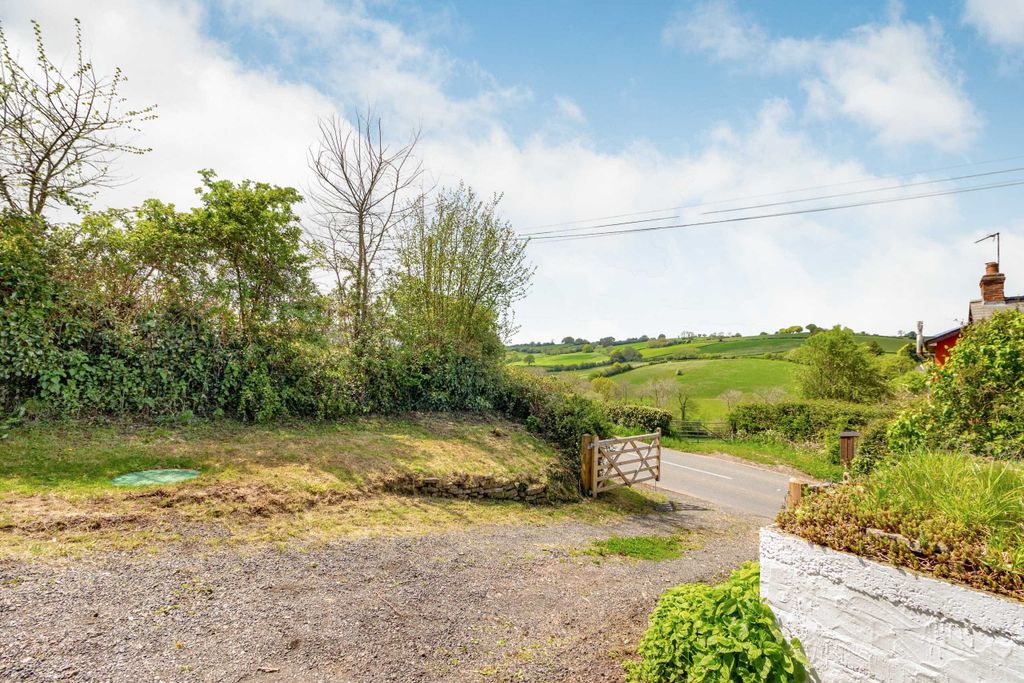 Additional image 25 of 3 bed terraced house to rentUsk, Monmouthshire NP15