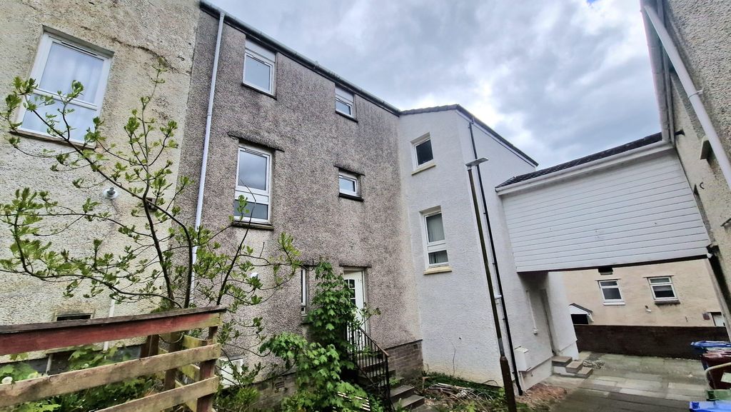 4 bed town house to rentAvon Court, Falkirk FK1