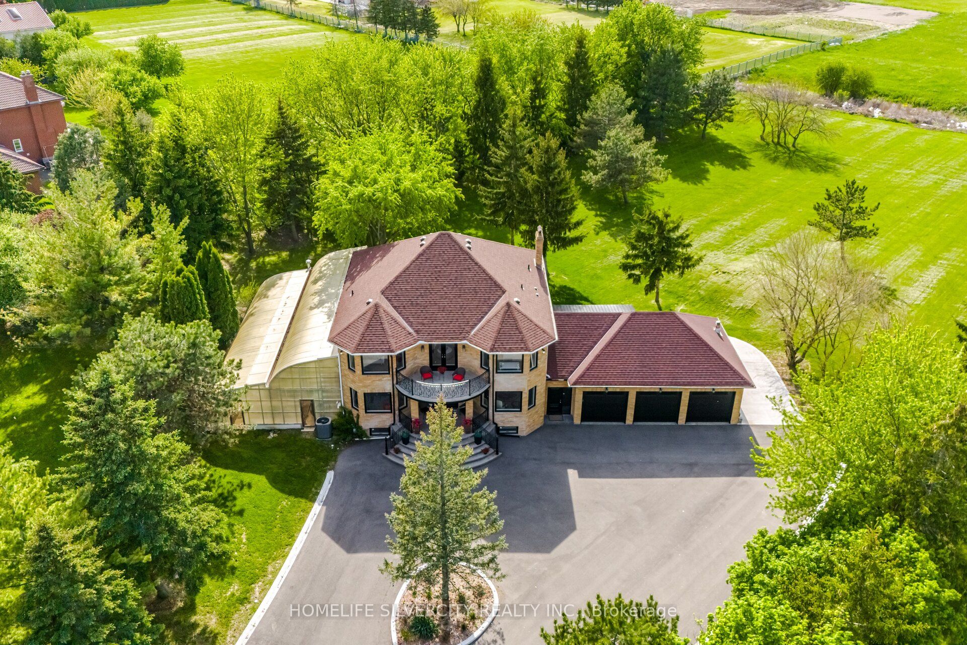 Additional image 2 of 15 Estateview Circle, Brampton, ON, L6P 0R3