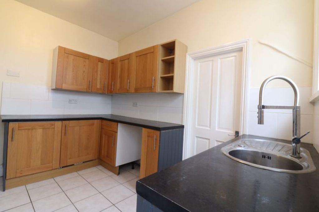 Additional image 4 of 2 bed flat to rentRisca Road, Newport NP20