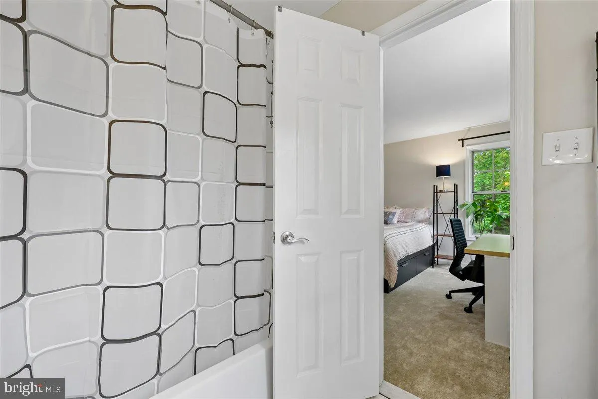 Additional image 117 of 32 Amarillo Court Unit 121, Germantown, MD 20874