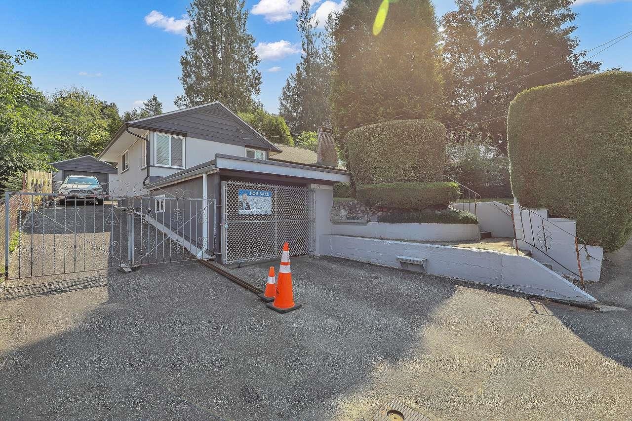 Additional image 2 of 2374 Hillside Drive, Abbotsford, BC, V2S 3R7