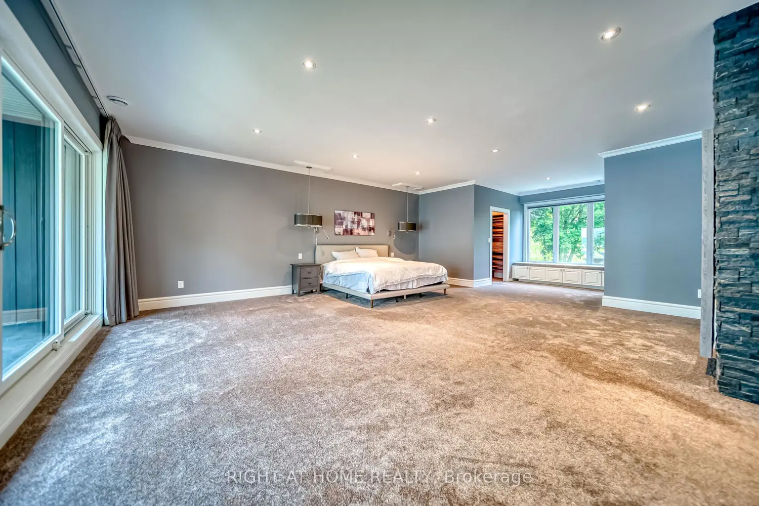 Additional image 8 of 44 Royal Henley Boulevard