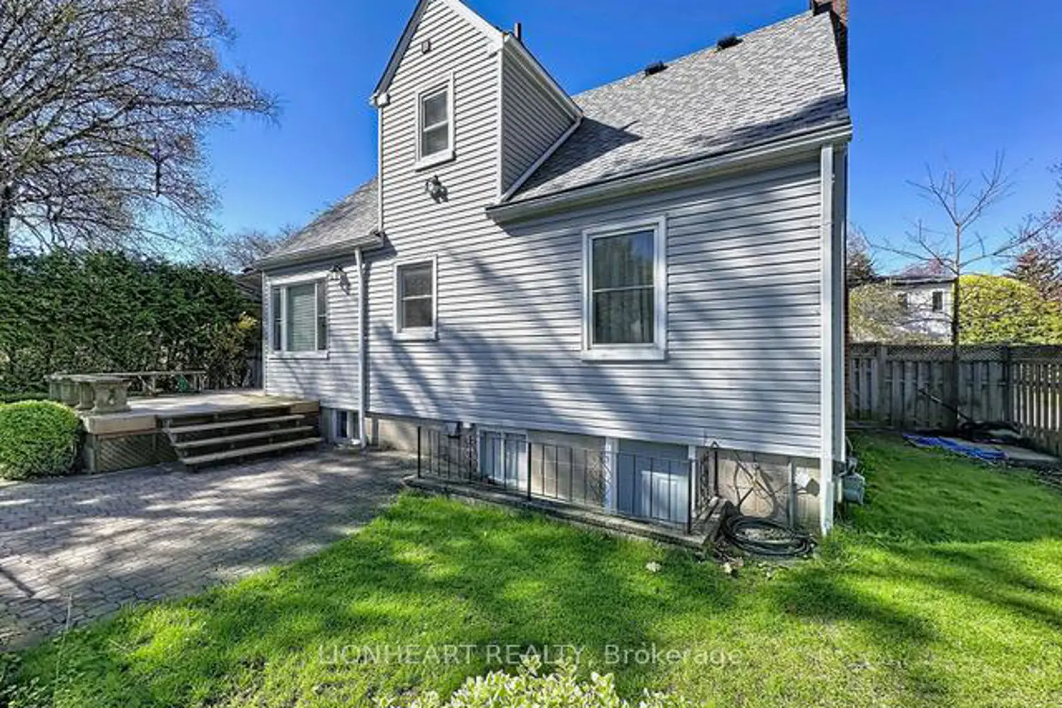Additional image 3 of 1475 Garnet Avenue