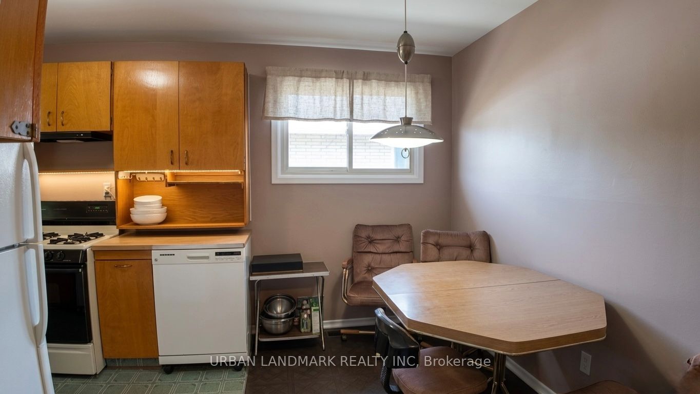 Additional image 3 of 127 Keewatin Street S, Oshawa, ON, L1H 6Z2