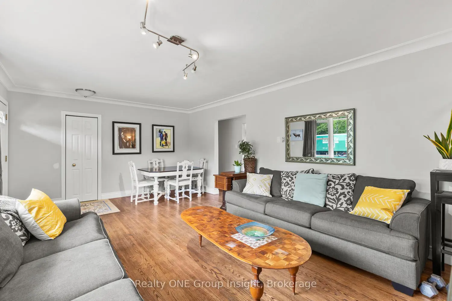 Additional image 6 of 4153 Aberdeen Road