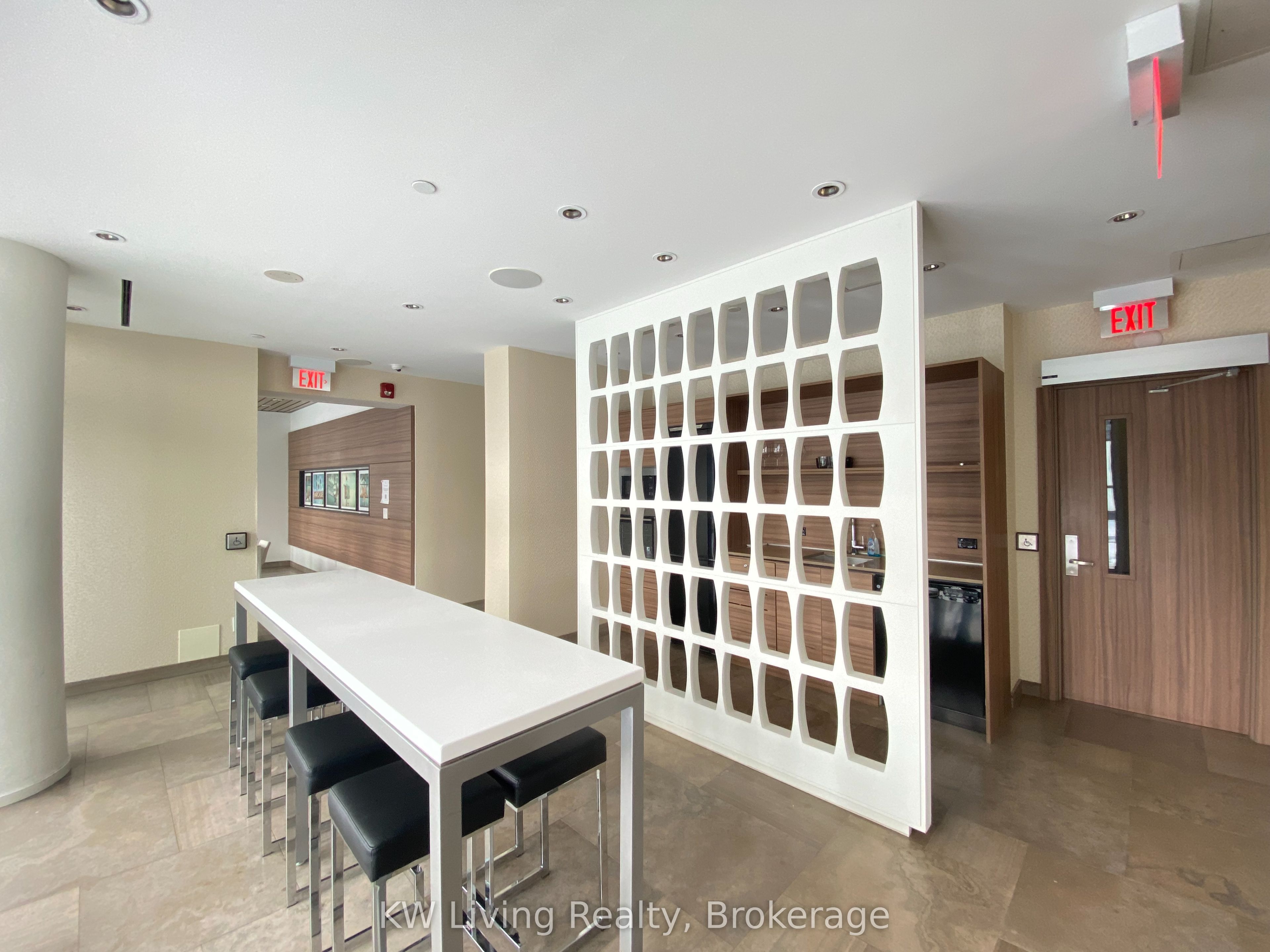 Additional image 5 of 306-75 St Nicholas Street, Toronto, ON, M4Y 0A5