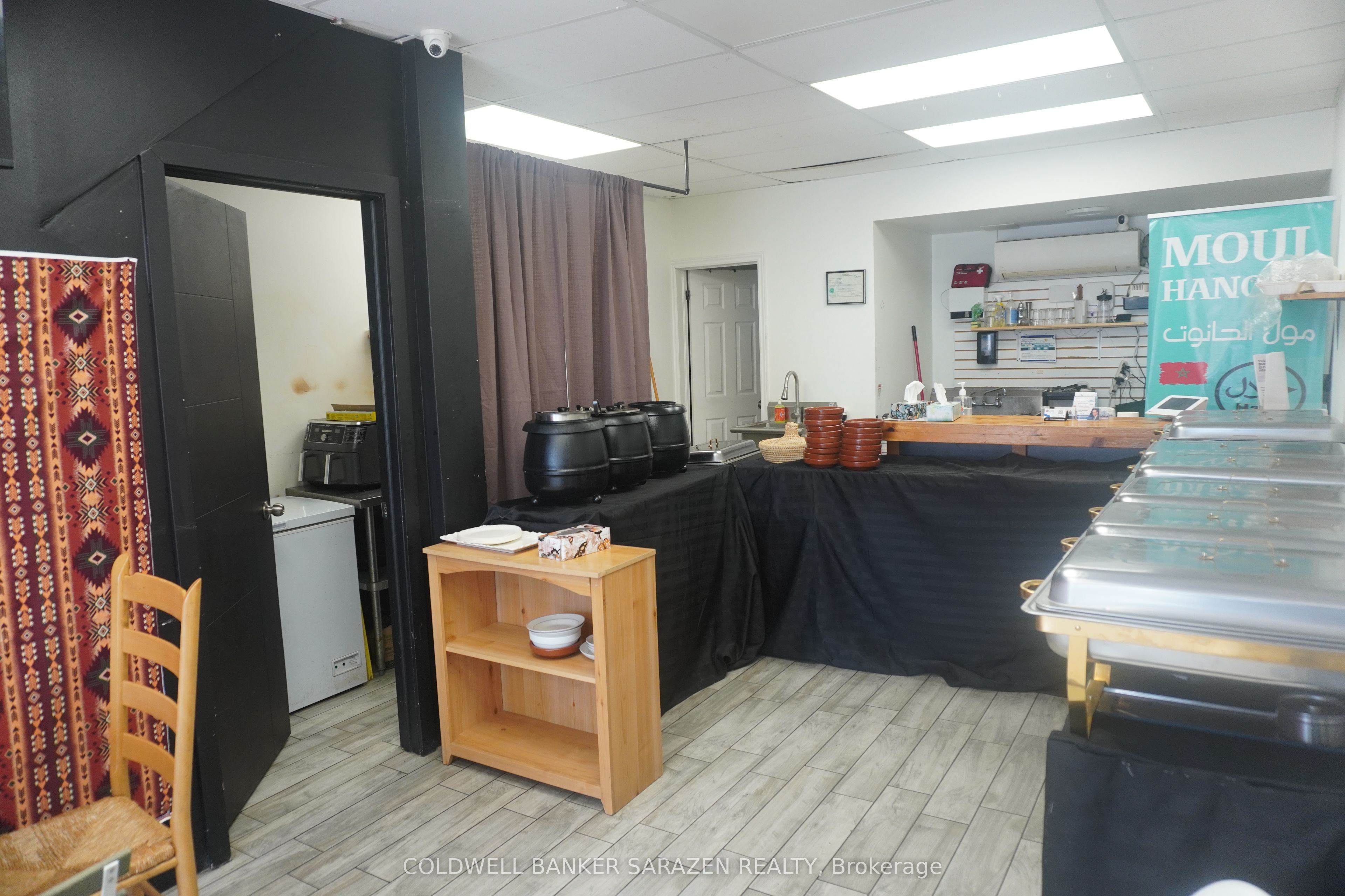 Additional image 6 of C-1581 Bank Street, Ottawa, ON, K1H 7Z3