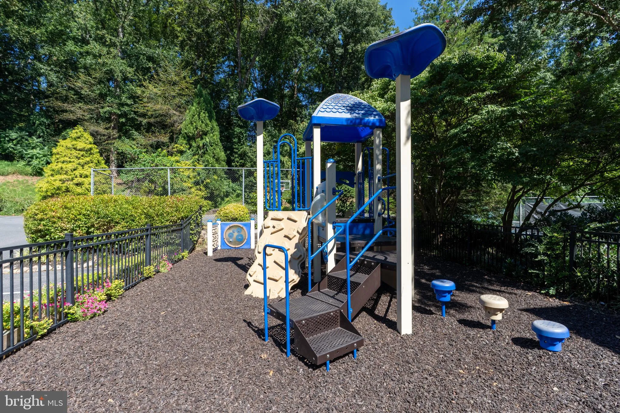 Additional image 149 of 8034 Park Overlook Drive, Bethesda, MD 20817