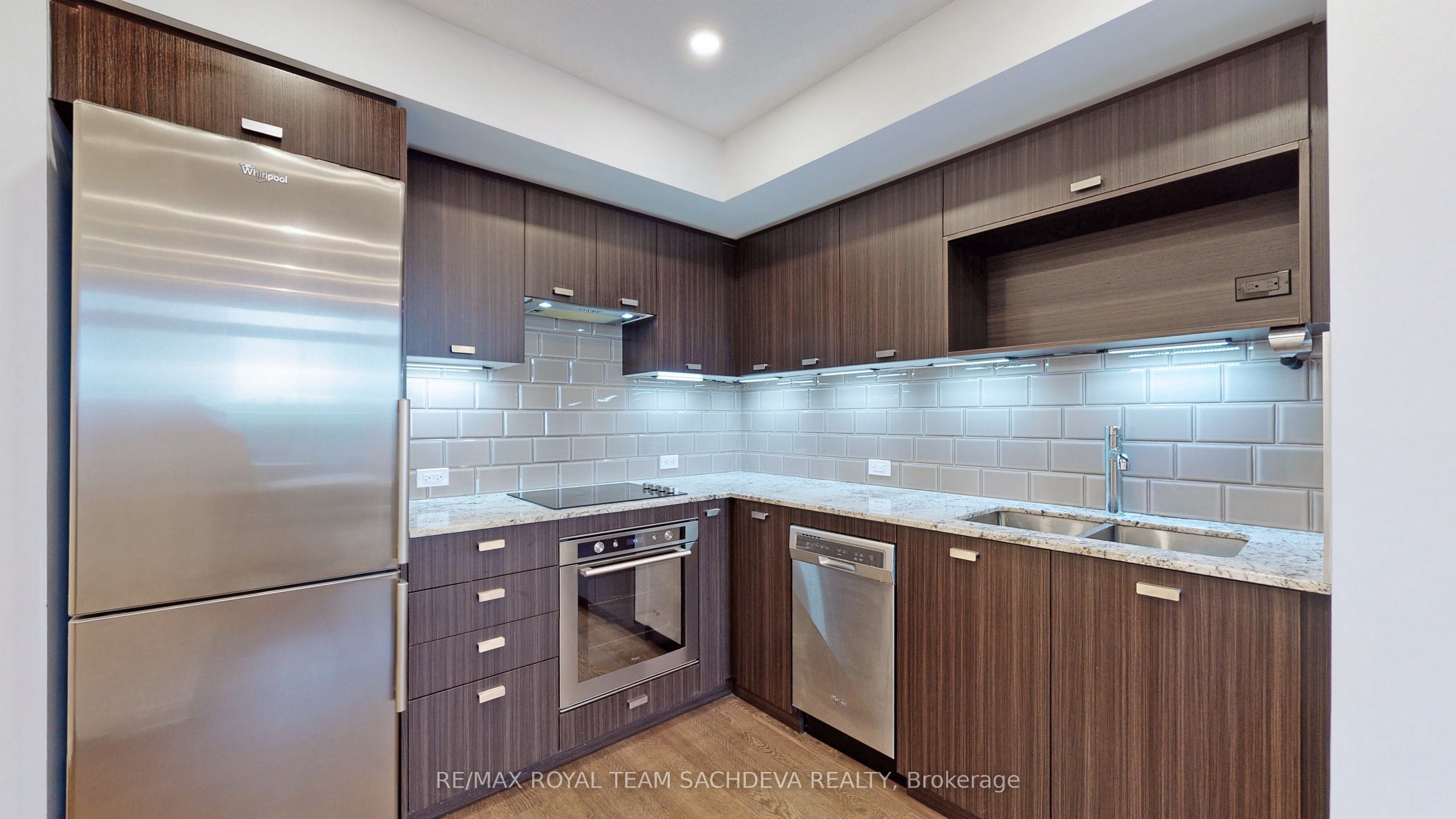 Additional image 5 of 805-255 Village Green Square, Toronto, ON, M1S 0L3