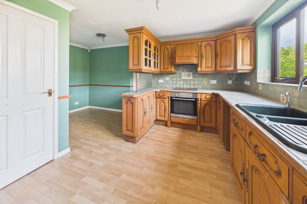 Additional image 5 of 4 bed detached house to rentRowan Way, Langford, North Somerset BS40